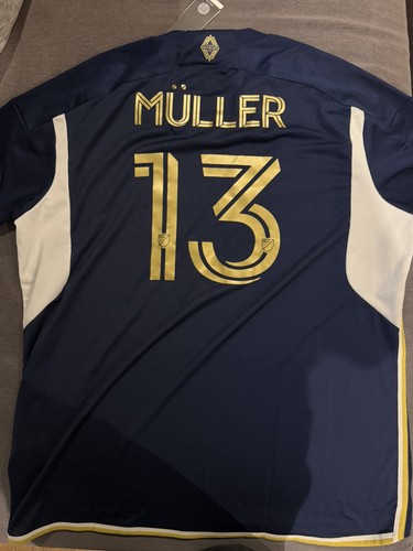 Thomas müller vancouver - thomas,