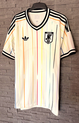 Original authentic adidas - original,
